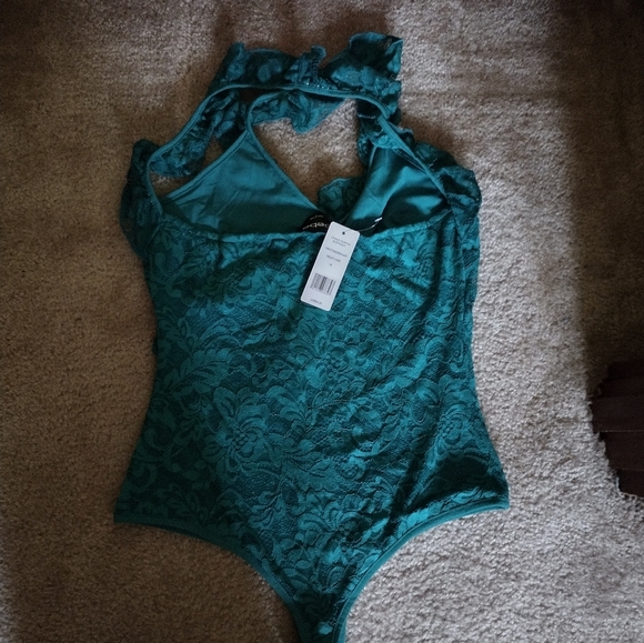 Bebe Ruffle Cross Thong Bodysuit Deep Lake size M, NWT - Picture 4 of 7